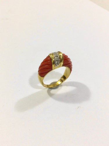 Bague Bague Or, Corail Et Diamants 58 Facettes