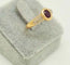 Bague 51 Bague en or jaune, diamants, rubis 58 Facettes