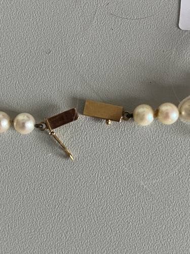 Collier Collier Perles Akoya Fermoir or jaune 58 Facettes 5222