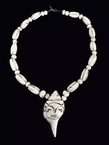 Collier Collier De Coquillages Nagaland 58 Facettes