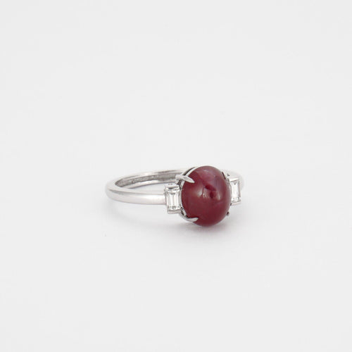 Bague 53 BAGUE RUBIS ENTOURAGE DIAMANTS 58 Facettes