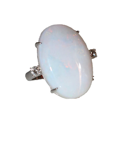 Bague Bague OPALE blanche d'Australie 58 Facettes 479