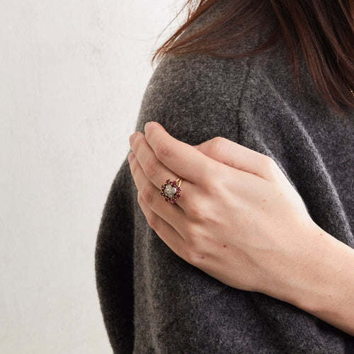 Bague 50 Bague Fleur Rubis Diamants 58 Facettes 230371