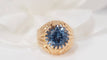 Bague Bague godronnée or jaune et topaze bleue 58 Facettes 30912
