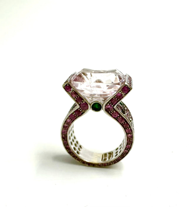 Bague 54 Bague cocktail Kunzite Tsavorite 58 Facettes