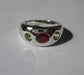 Ring White gold ruby ​​and peridots bangle ring 58 Facettes