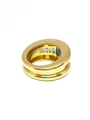 Bague Bague or jaune saphir ovale et diamants baguettes 58 Facettes