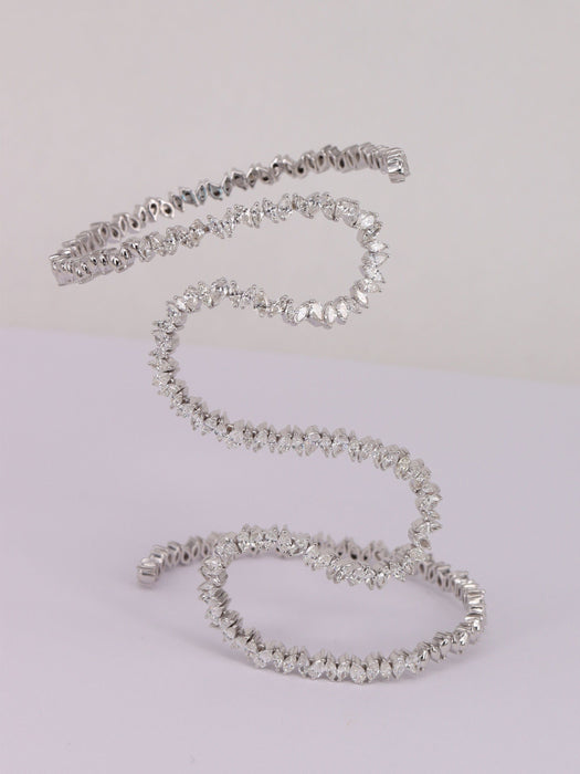 Bracelet Bracelet serpent Or blanc Diamants 58 Facettes P688