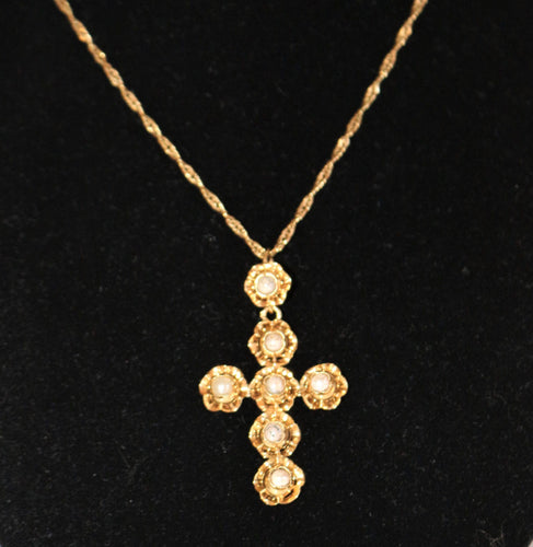 Pendentif Pendentif Croix Or Jaune et Perles 58 Facettes 483