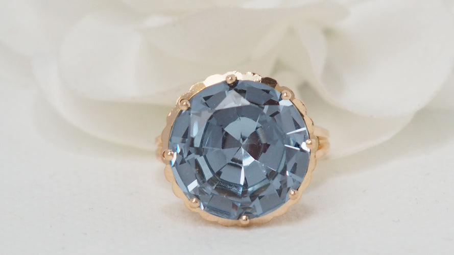 Bague 56 Bague vintage en or rose et topaze bleue 58 Facettes 32331