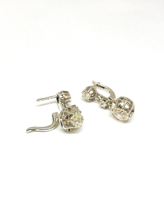 Boucles d'oreilles Dormeuses en or blanc, diamants 58 Facettes