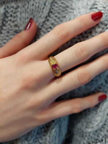 Bague 54 BAGUE RUBIS ET DIAMANTS 58 Facettes 074321