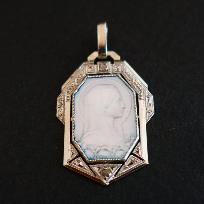 Pendentif Médaille Art Déco, nacre, diamants 58 Facettes