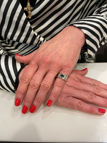 Bague Bague moderne saphir et diamants 58 Facettes 061231