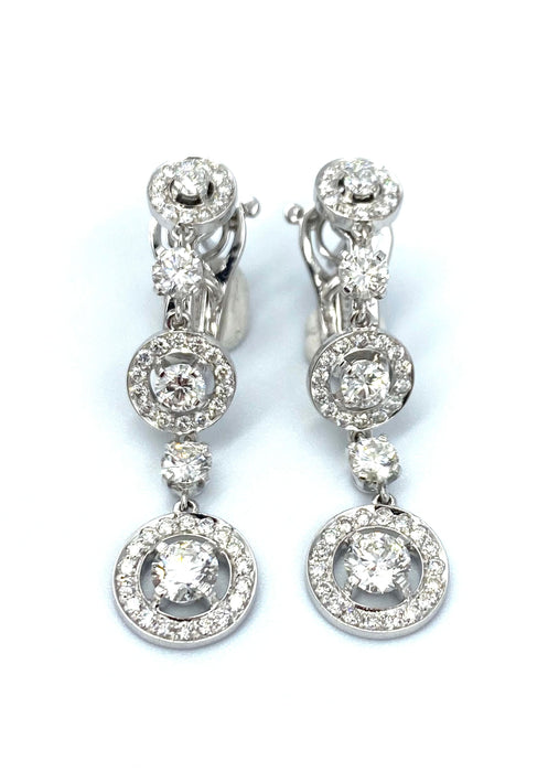 Boucles d'oreilles Boucheron. Collection Ava Round. Boucles d’oreilles or blanc et diamants. 58 Facettes
