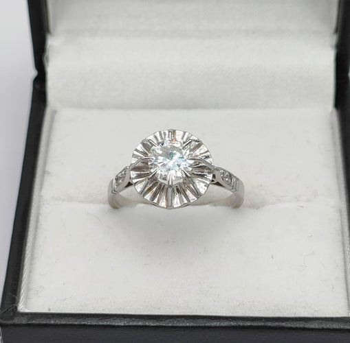 Bague 50 Bague solitaire en Or gris & Diamant 58 Facettes