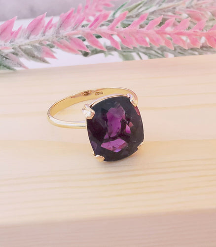 Bague Bague Spinelle mauve en Solitaire Or Jaune 58 Facettes AA 1497