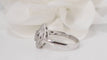 Bague Bague losange en or blanc pavée de diamants 58 Facettes 21839