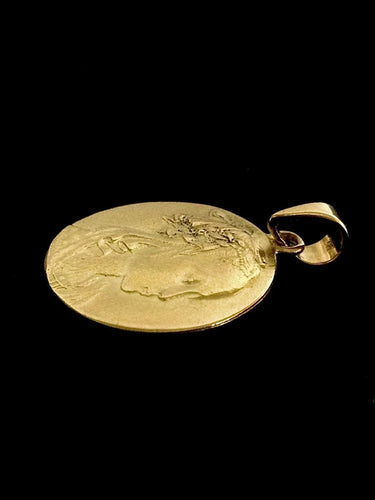 Pendentif Médaille de La Vierge Adorazione 58 Facettes