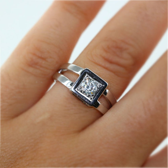 Bague Bague carrée diamant 58 Facettes