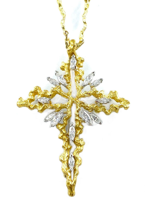 Collier GILBERT ALBERT. Croix en or jaune et diamants 58 Facettes