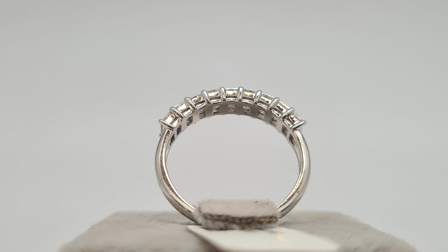 Bague 51 Bague en Or blanc & diamants 58 Facettes