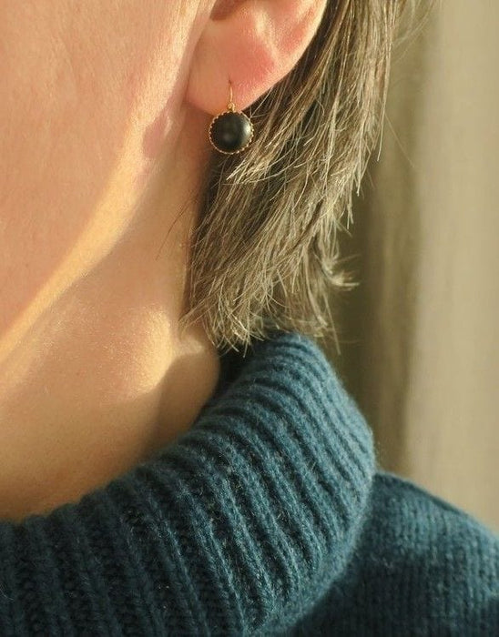 Boucles d'oreilles Boucles d’oreilles dormeuses anciennes jais 58 Facettes