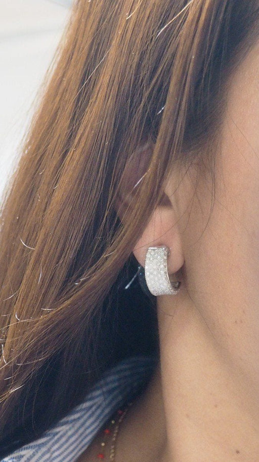 Boucles d'oreilles Boucles d'oreilles en Or blanc et Diamants 58 Facettes 30258