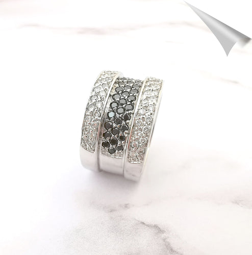 Bague Bague bandeau Diamants Blancs et noirs, Or Gris 58 Facettes AA 1551