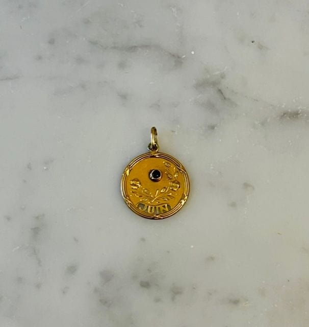 Pendentif Médaille Art Nouveau, en Or jaune 58 Facettes