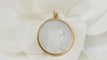 Pendentif Pendentif Médaille Vierge En Or Jaune Et Nacre 58 Facettes mtor