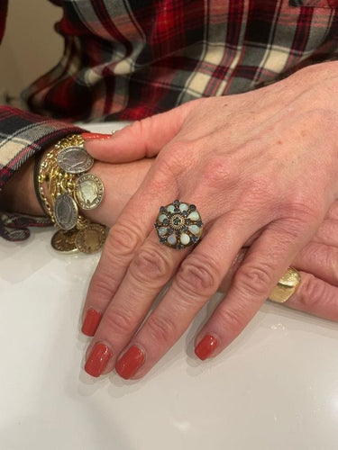 Bague BAGUE ORNEMENTALE OPALES ET SAPHIRS 58 Facettes 057911