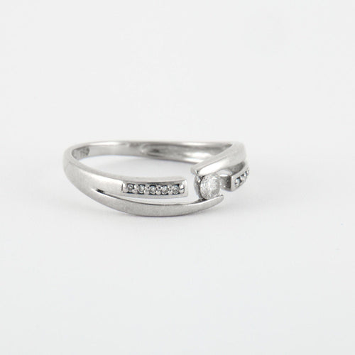 Bague 52 Bague Or blanc diamants 58 Facettes