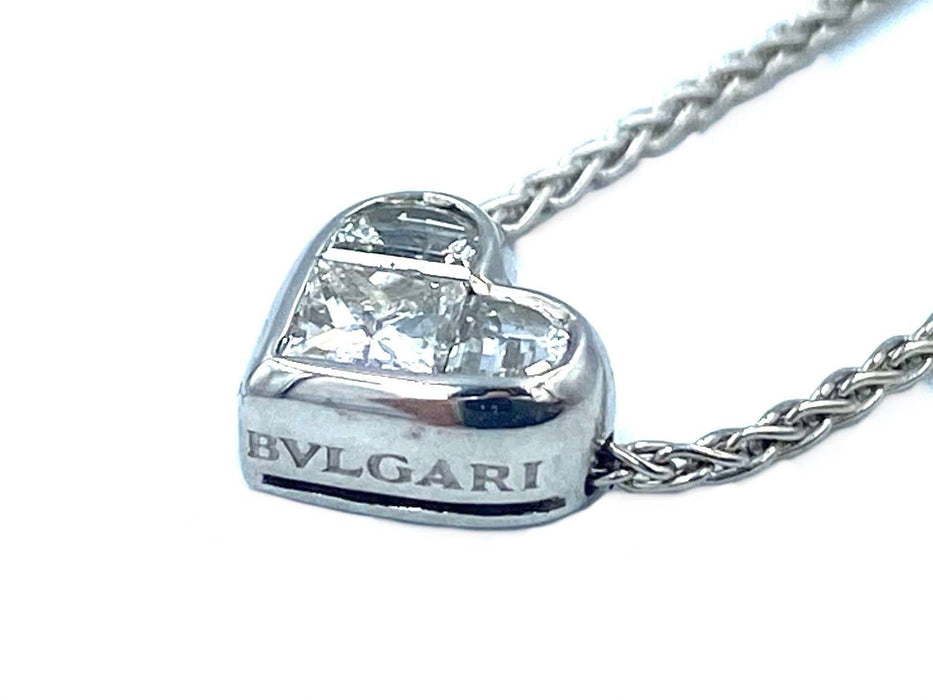 Collier BVLGARI. Collier or blanc 18K et diamants 58 Facettes