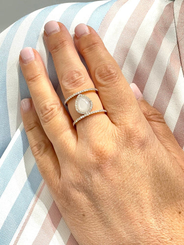 Bague Bague double anneaux diamants pierre de lune or rose 58 Facettes