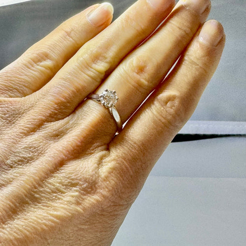 Bague 57 Solitaire Or blanc Diamant 58 Facettes