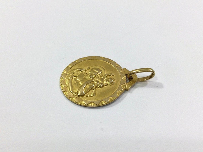 Pendentif Médaille Or Saint Christophe 58 Facettes