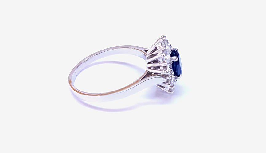 Bague 56 Bague Marguerite Or blanc saphir et diamants 58 Facettes FA/9