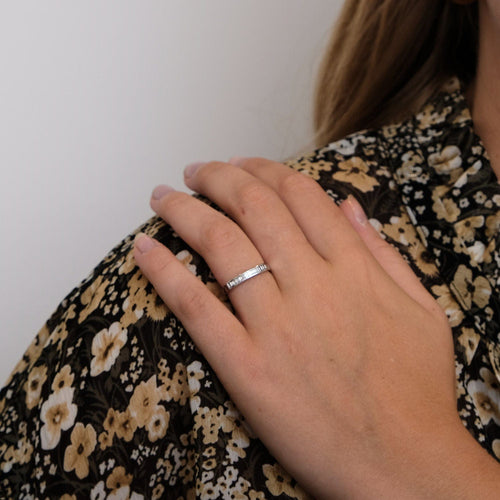 Bague Bague en or blanc & diamants 58 Facettes