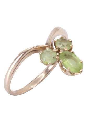Bague 50 BAGUE ANCIENNE FLEUR DE LYS PÉRIDOTS 58 Facettes 069341