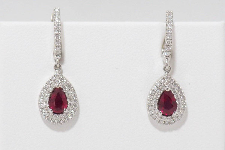 Boucles d'oreilles Boucles d'oreilles en or blanc, rubis poire et diamants 58 Facettes 30758