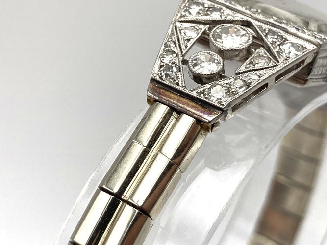 Montre Montre Art Déco platine & or blanc, diamants 2.44 cts 58 Facettes 07/07 - 16