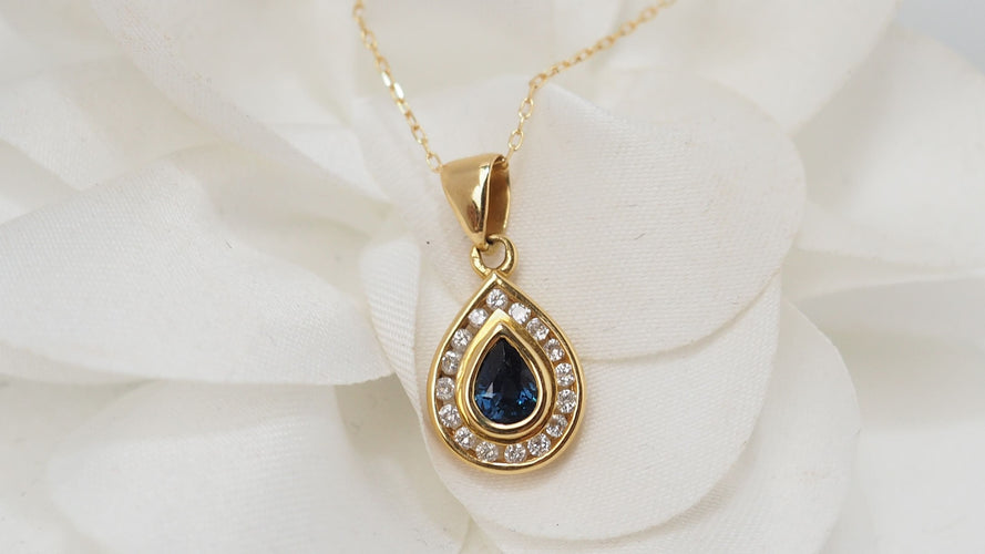 Collier Collier pendentif saphir diamants 58 Facettes 29469