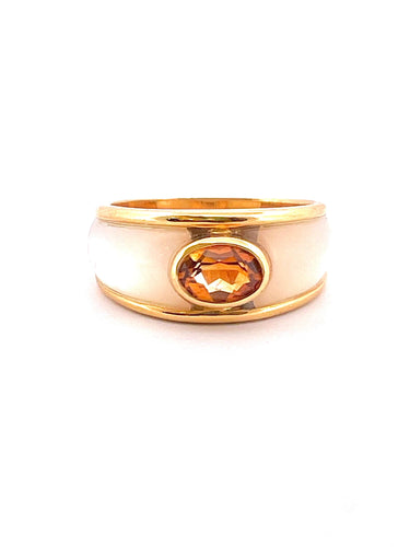 Bague Bague en or jaune 18 carats , topaze ovale et nacre blanche 58 Facettes