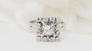 Ring 54 Entourage ring in white gold and diamonds 58 Facettes 32575