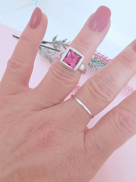 Bague Bague Or blanc Tourmaline rose 58 Facettes AA 1628