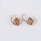 Boucles d'oreilles Paire de dormeuses anciennes, serties de perles 58 Facettes