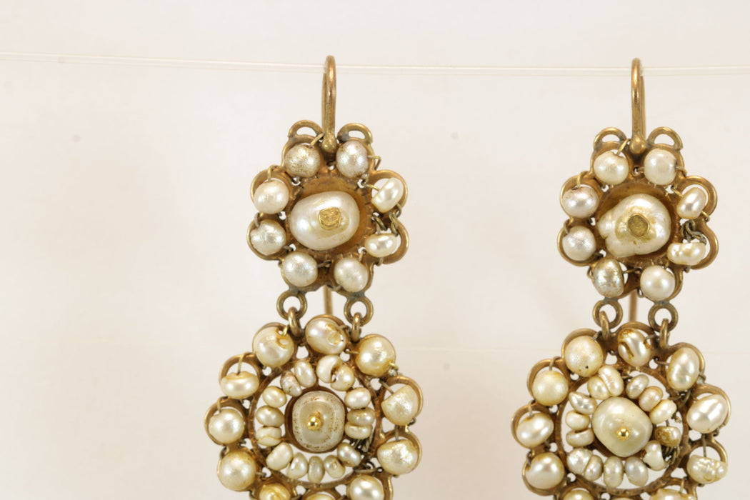Boucles d'oreilles Boucles d'oreilles dorées perles anciennes 58 Facettes 7434