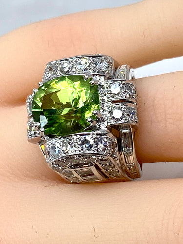 Bague Bague Art Déco Platine diamants et péridot 58 Facettes