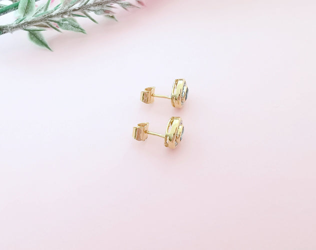 Boucles d'oreilles Boucles d'oreilles puces Saphirs Diamants 58 Facettes AA 1597